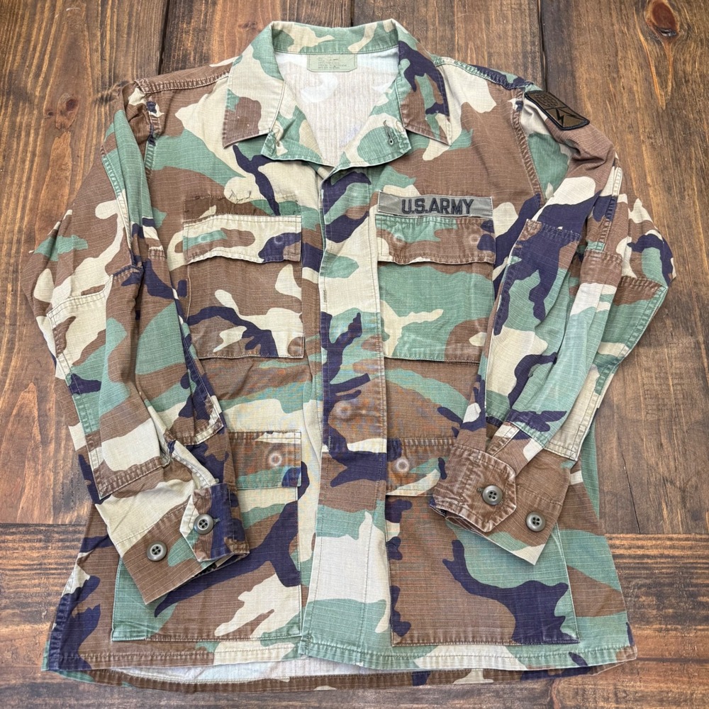 US Army Woodland Camo BDU Field Jacket, 1108 signal Hot Weather Med-S, vintage